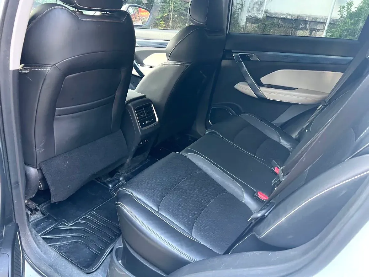 2022 Geely Azkarra 1.8T 184HP L4 7DCT,autocango,china used car exporter,china ev exporter,chinese used car exporter,chinese used ev exporter