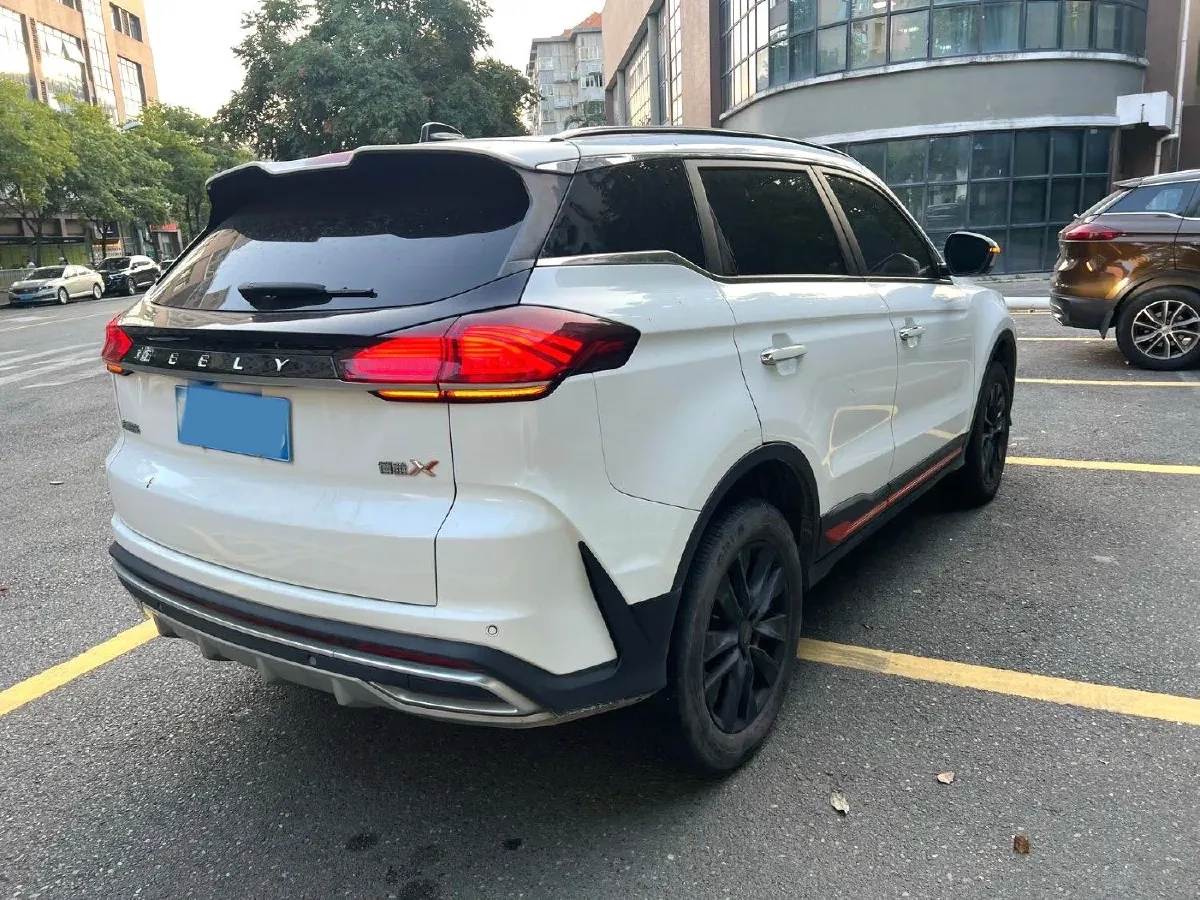 2022 Geely Azkarra 1.8T 184HP L4 7DCT,autocango,china used car exporter,china ev exporter,chinese used car exporter,chinese used ev exporter