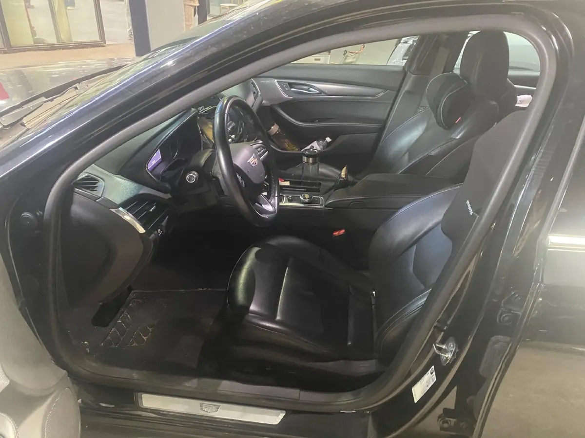 2021 Cadillac CT5 2.0T 237HP L4 10AT,autocango,china used car exporter,china ev exporter,chinese used car exporter,chinese used ev exporter