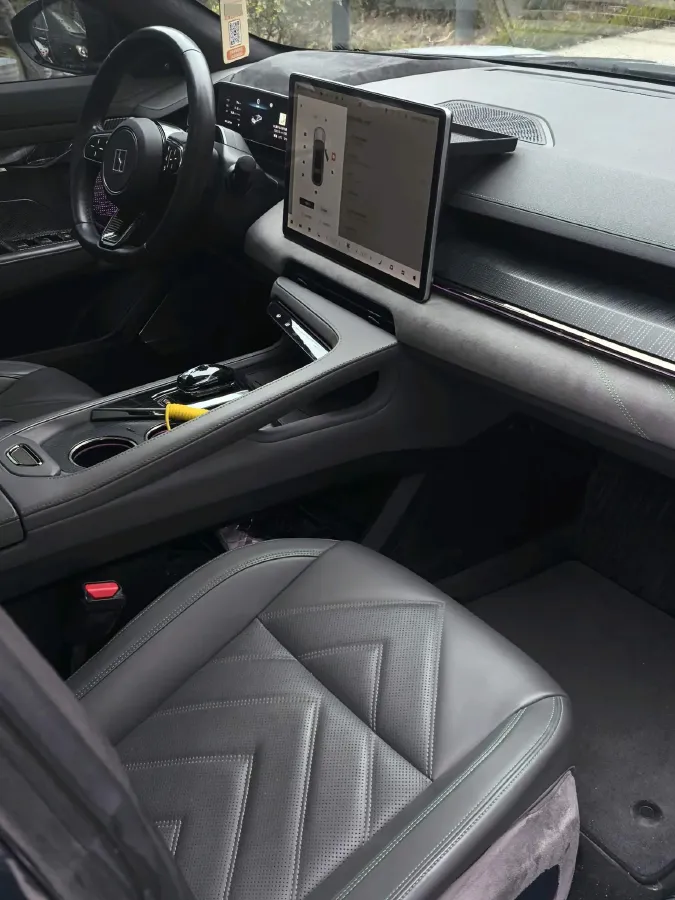 2022 Zeekr 001 BEV 100KWH,autocango,china used car exporter,china ev exporter,chinese used car exporter,chinese used ev exporter