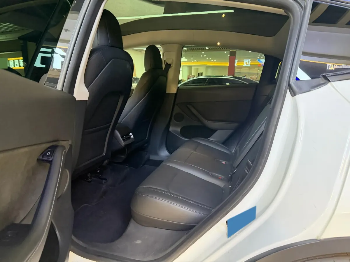 2021 Tesla Model Y BEV 60KWH,autocango,china used car exporter,china ev exporter,chinese used car exporter,chinese used ev exporter