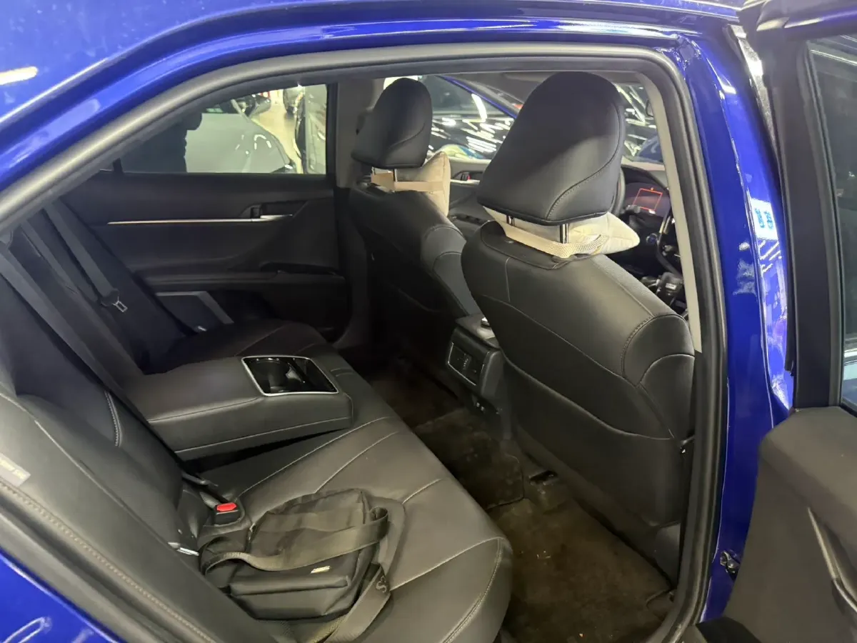 2023 Toyota Camry 2.5L 178HP L4 E-CVT Hybrid,autocango,china used car exporter,china ev exporter,chinese used car exporter,chinese used ev exporter