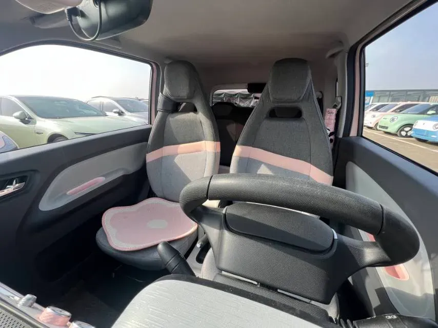 2022 WuLing HongGuang MINI EV BEV 9.3KWH,autocango,china used car exporter,china ev exporter,chinese used car exporter,chinese used ev exporter