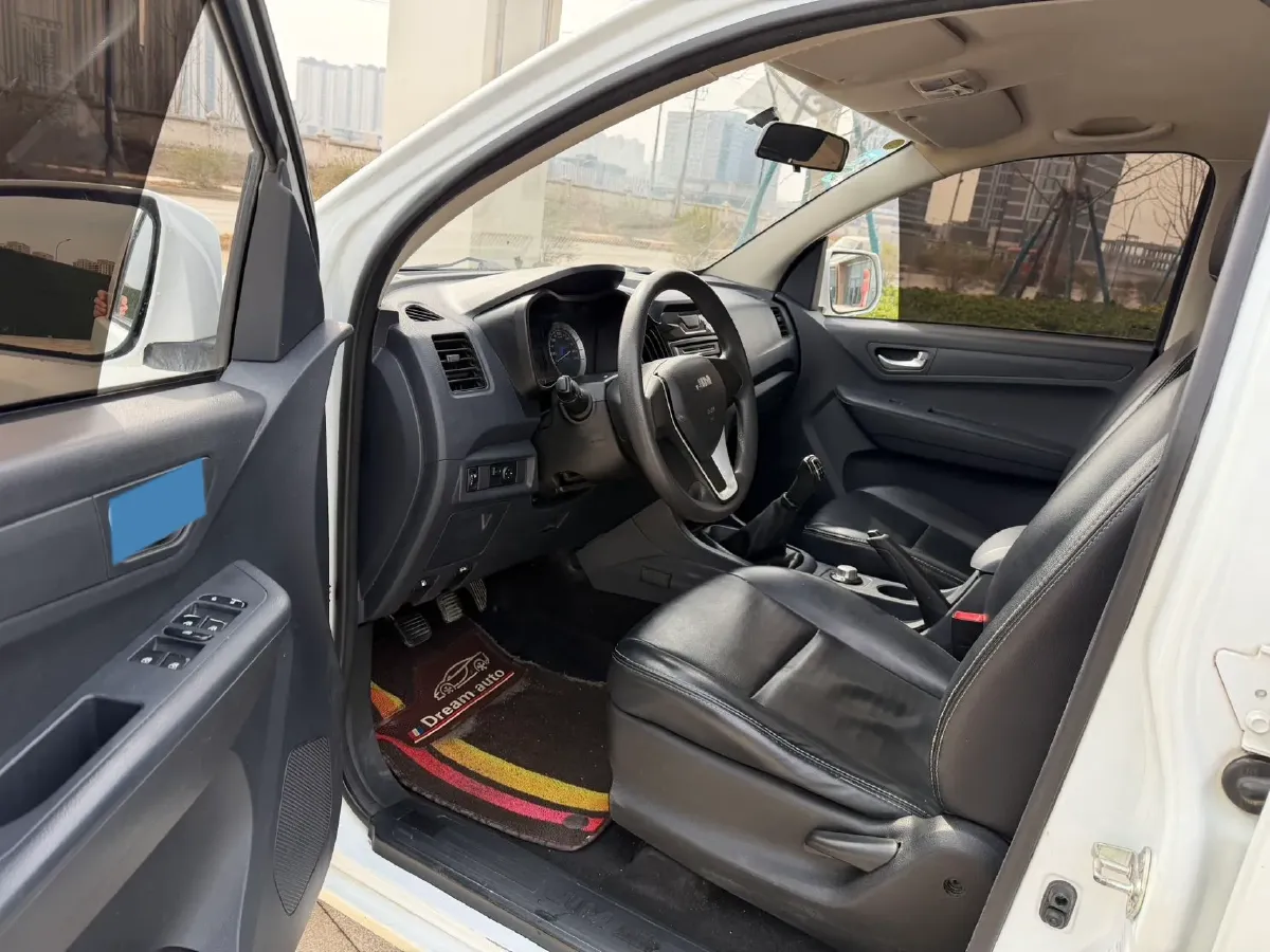 2018 Isuzu Jim 2.8T 116HP L4 5MT,autocango,china used car exporter,china ev exporter,chinese used car exporter,chinese used ev exporter
