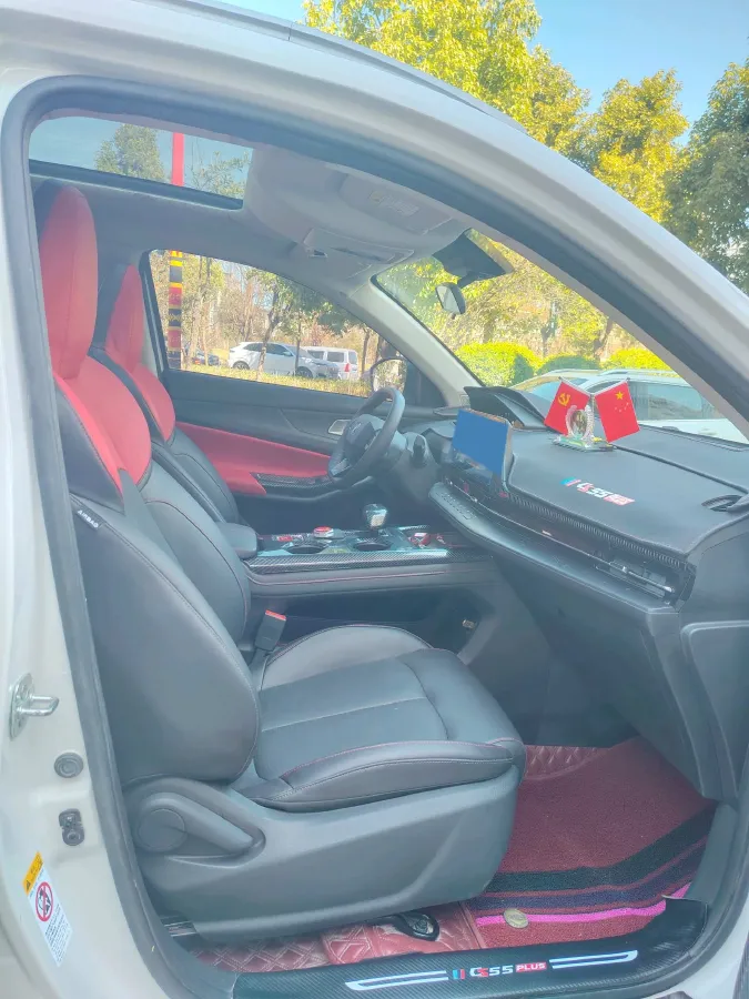 2022 ChangAn CS55 Plus 1.5T 188HP L4 7DCT,autocango,china used car exporter,china ev exporter,chinese used car exporter,chinese used ev exporter