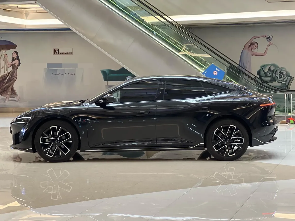 2025 Avatr 06 REEV 156HP REEV,autocango,china used car exporter,china ev exporter,chinese used car exporter,chinese used ev exporter