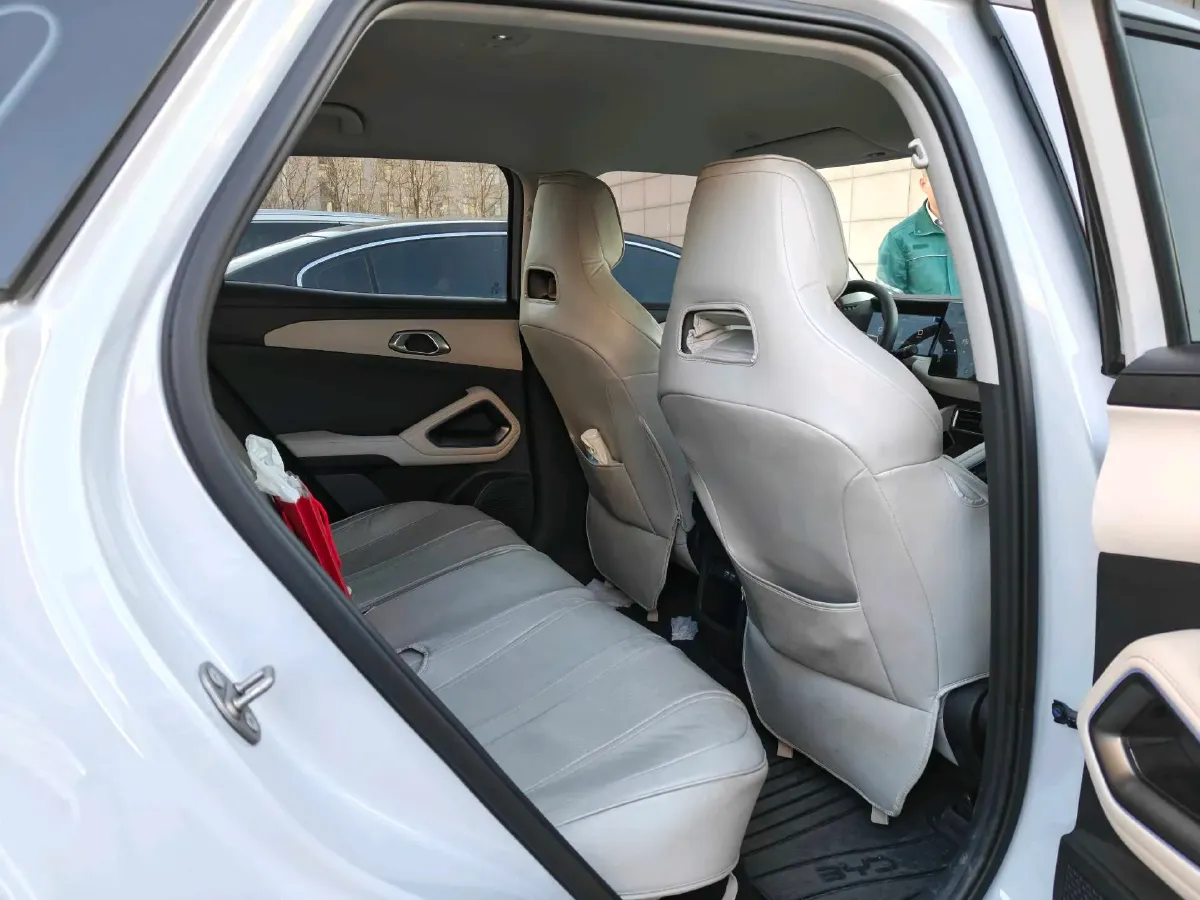 2024 BYD YuanUP BEV 45.12KWH,autocango,china used car exporter,china ev exporter,chinese used car exporter,chinese used ev exporter