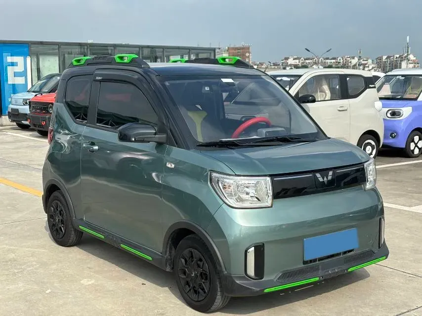 2022 WuLing HongGuang MINI EV BEV 26.5KWH,autocango,china used car exporter,china ev exporter,chinese used car exporter,chinese used ev exporter