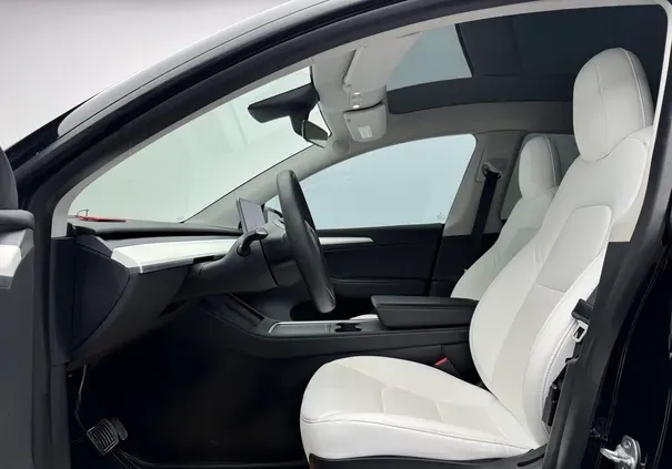 2022 Tesla Model Y BEV 60KWH,autocango,china used car exporter,china ev exporter,chinese used car exporter,chinese used ev exporter