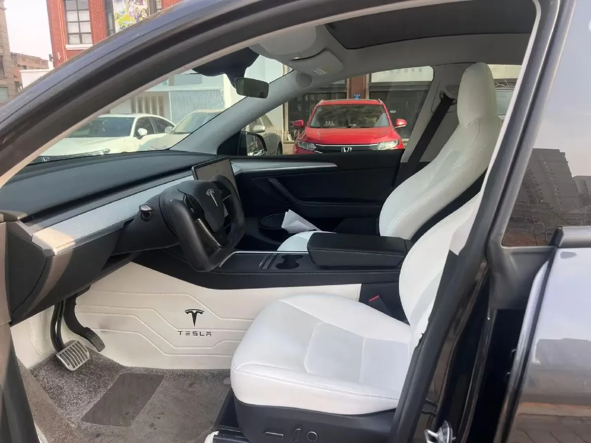 2024 Iveco OuSheng BEV 77.28KWH,autocango,china used car exporter,china ev exporter,chinese used car exporter,chinese used ev exporter