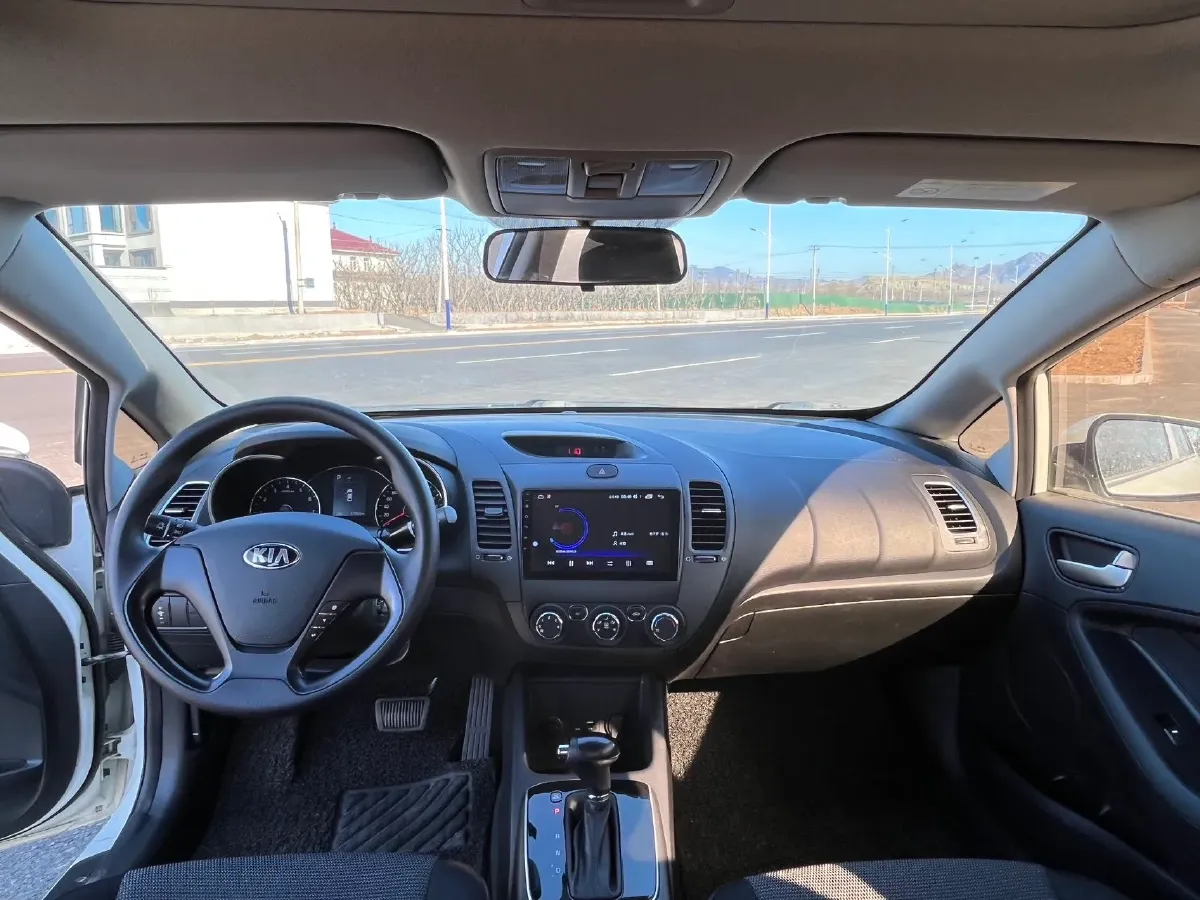 2017 Kia K3 1.6L 128HP L4 6AT,autocango,china used car exporter,china ev exporter,chinese used car exporter,chinese used ev exporter