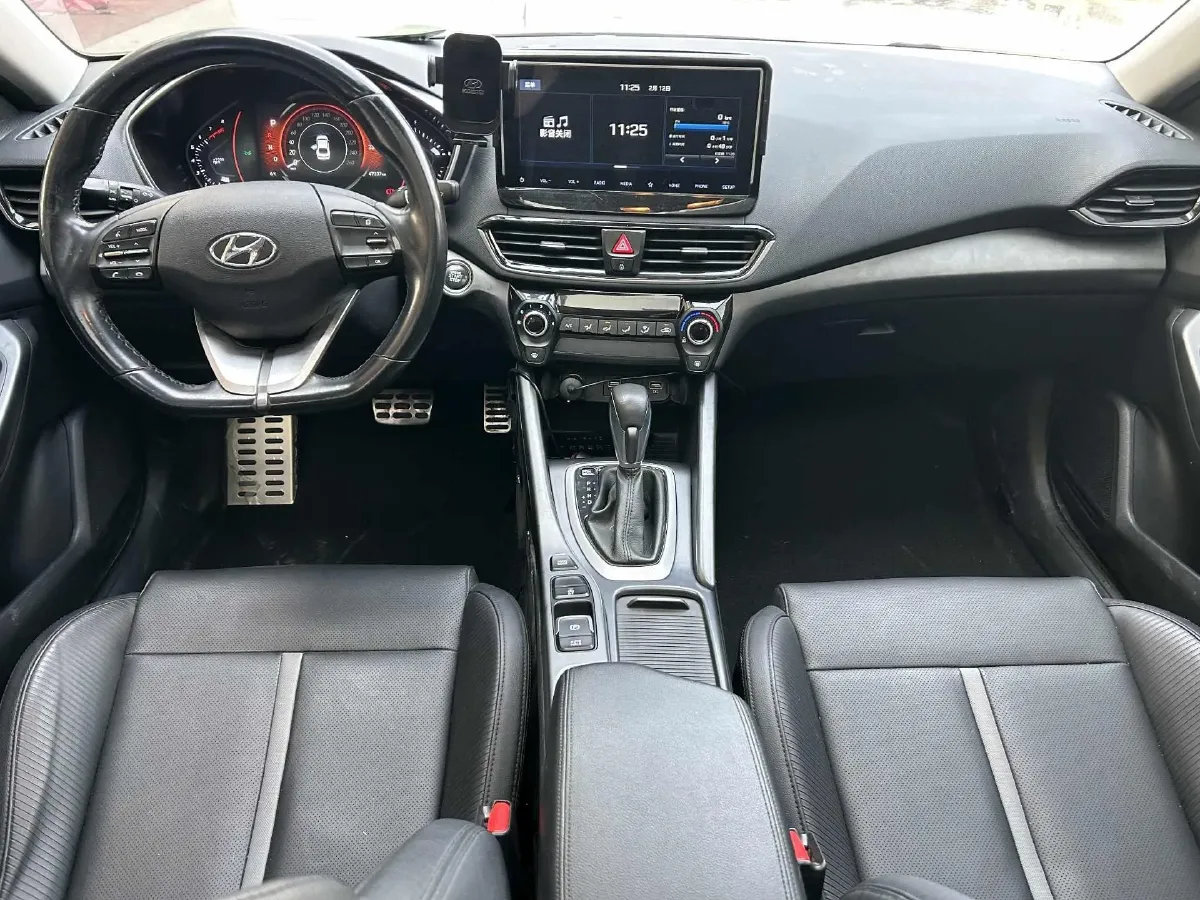 2019 Hyundai La Festa 1.6T 190HP L4 7DCT,autocango,china used car exporter,china ev exporter,chinese used car exporter,chinese used ev exporter