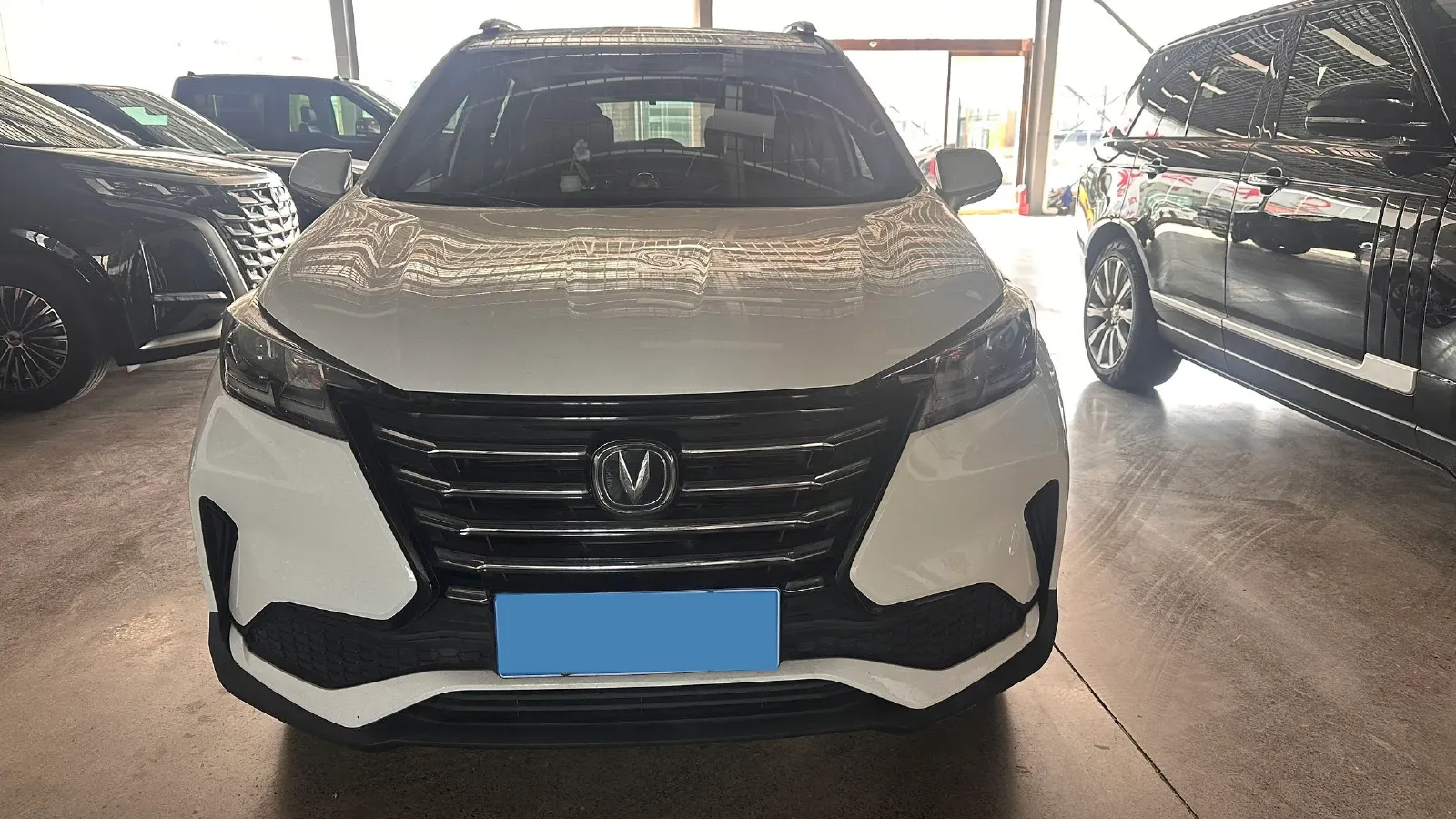 2019 ChangAn CS15 1.5L 107HP L4 5DCT,autocango,china used car exporter,china ev exporter,chinese used car exporter,chinese used ev exporter