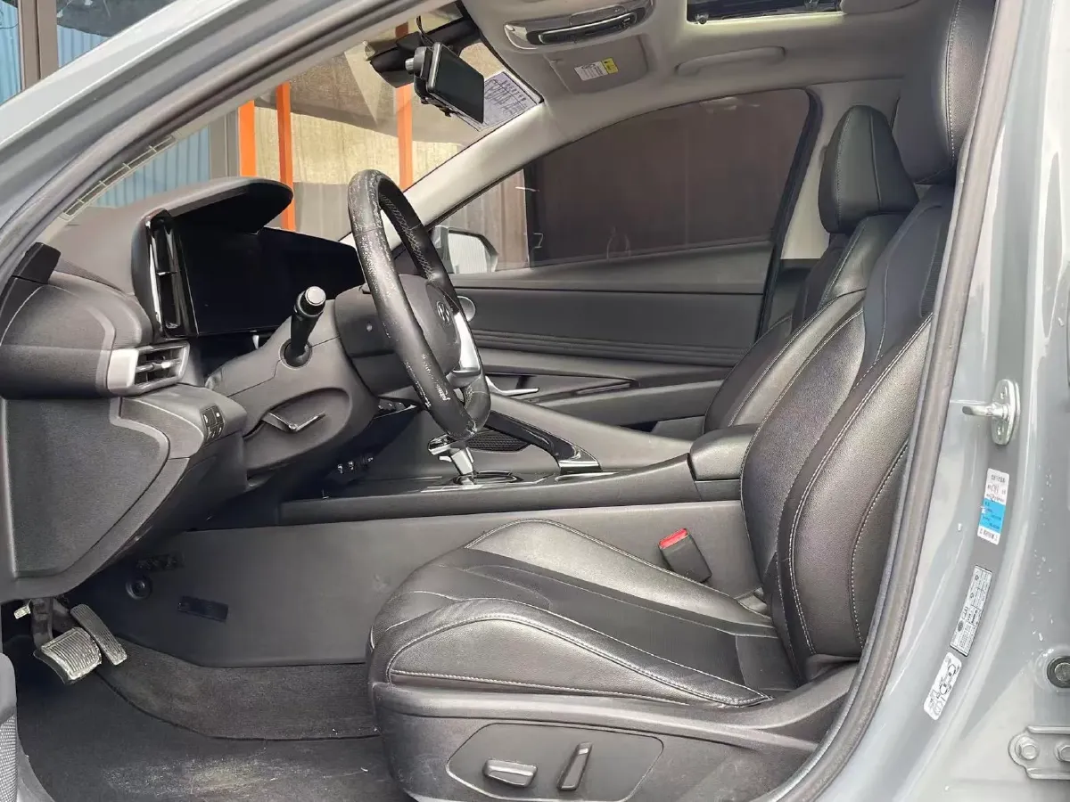 2021 Hyundai Elantra 1.5L 115HP L4 CVT,autocango,china used car exporter,china ev exporter,chinese used car exporter,chinese used ev exporter