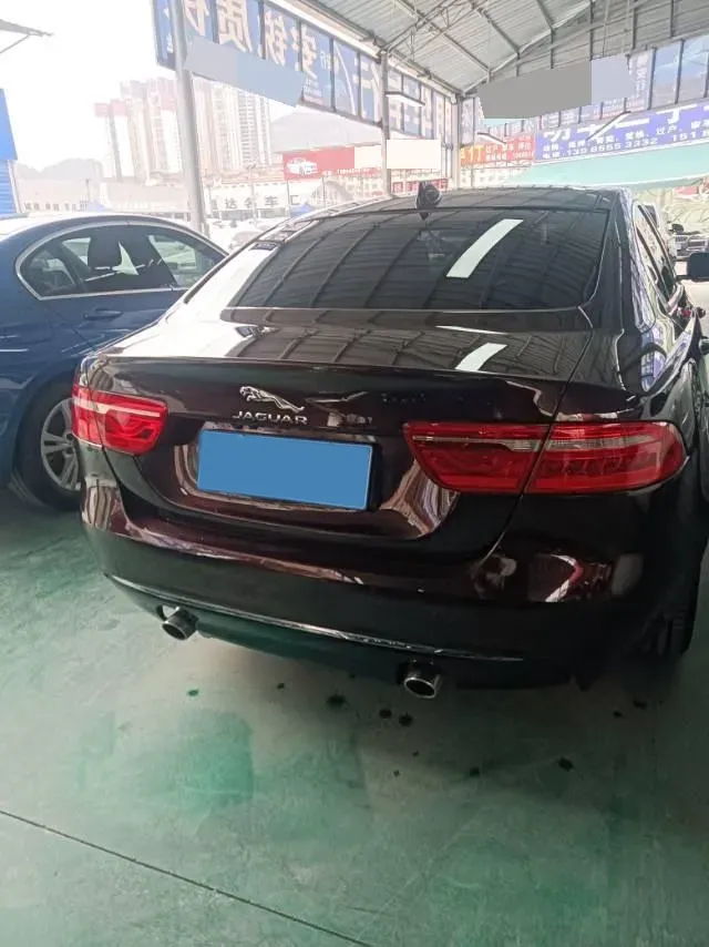 2019 Jeep Cherokee 2.0T 265HP L4 9AT,autocango,china used car exporter,china ev exporter,chinese used car exporter,chinese used ev exporter