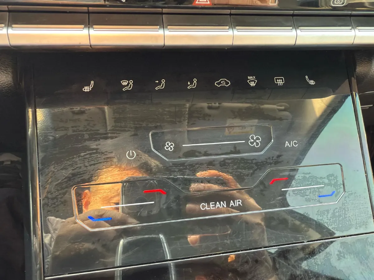 2022 Chery Tiggo 7 1.5T 156HP L4 CVT,autocango,china used car exporter,china ev exporter,chinese used car exporter,chinese used ev exporter