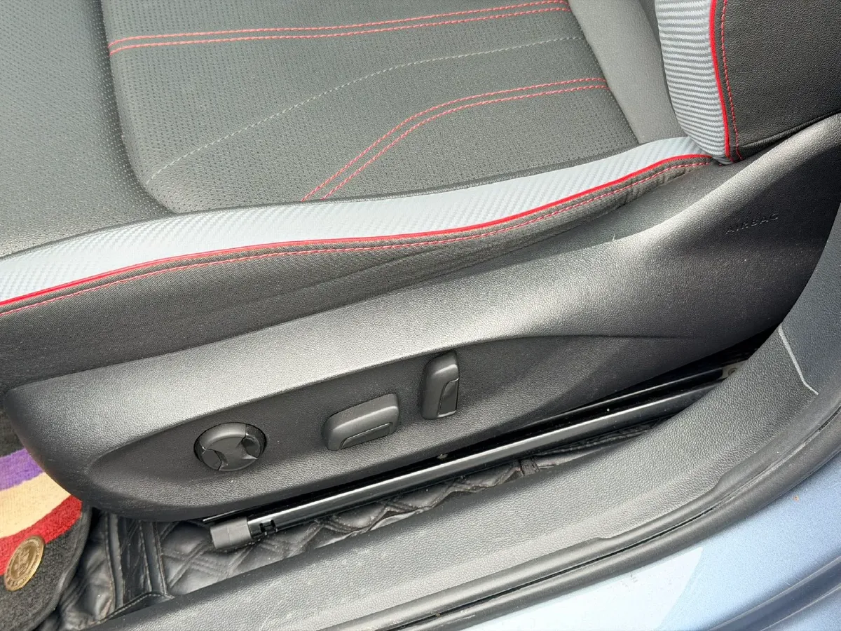 2022 Jetour DASHING i-DM 1.5T 156HP L4 3DHT PHEV 19.27KWH,autocango,china used car exporter,china ev exporter,chinese used car exporter,chinese used ev exporter