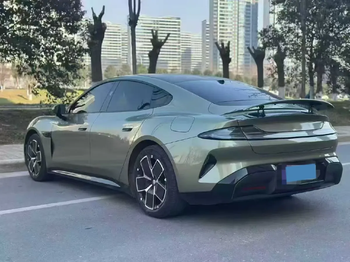 2024 MI SU7 BEV 73.6KWH,autocango,china used car exporter,china ev exporter,chinese used car exporter,chinese used ev exporter