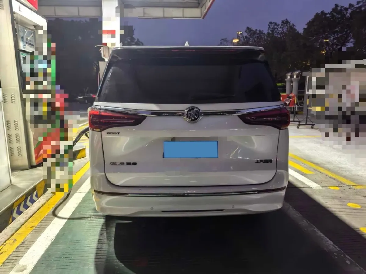 2022 Buick GL8 2.0T 237HP L4 9AT,autocango,china used car exporter,china ev exporter,chinese used car exporter,chinese used ev exporter