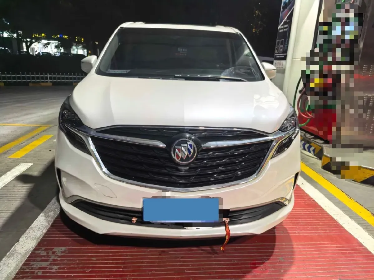 2022 Buick GL8 2.0T 237HP L4 9AT,autocango,china used car exporter,china ev exporter,chinese used car exporter,chinese used ev exporter