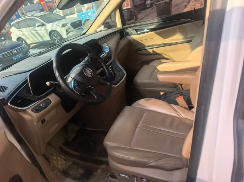 2021 Buick GL8 2.0T 237HP L4 9AT,autocango,china used car exporter,china ev exporter,chinese used car exporter,chinese used ev exporter