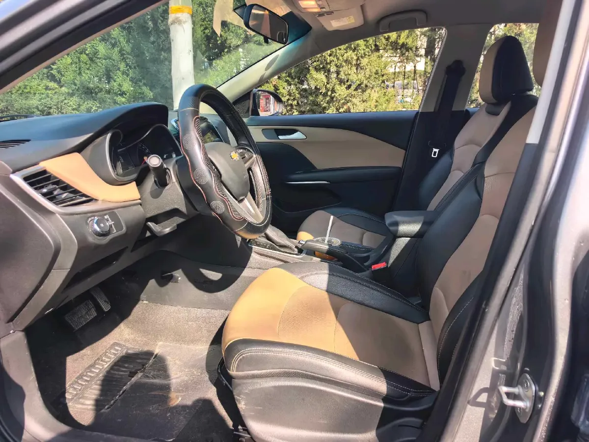 2022 Chevrolet Monza 1.5L 113HP L4 6AT,autocango,china used car exporter,china ev exporter,chinese used car exporter,chinese used ev exporter