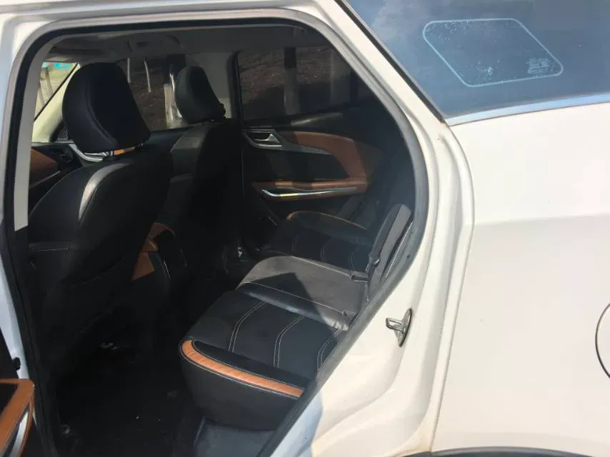 2017 Zotye T300 1.5T 144HP L4 CVT,autocango,china used car exporter,china ev exporter,chinese used car exporter,chinese used ev exporter