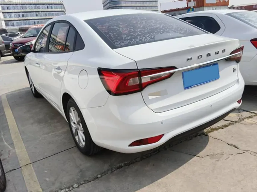 2020 Roewe i5 1.5L 120HP L4 5MT,autocango,china used car exporter,china ev exporter,chinese used car exporter,chinese used ev exporter