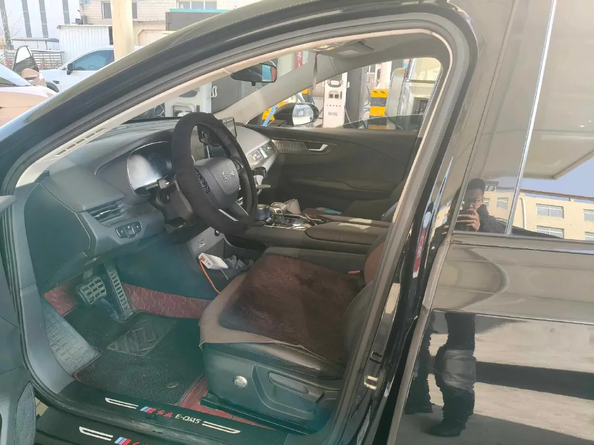 2022 HongQi E-QM5 BEV 54KWH,autocango,china used car exporter,china ev exporter,chinese used car exporter,chinese used ev exporter