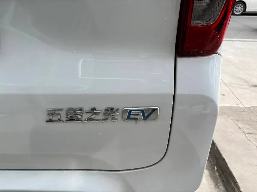 2025 WuLing ZhiGuang BEV,autocango,china used car exporter,china ev exporter,chinese used car exporter,chinese used ev exporter