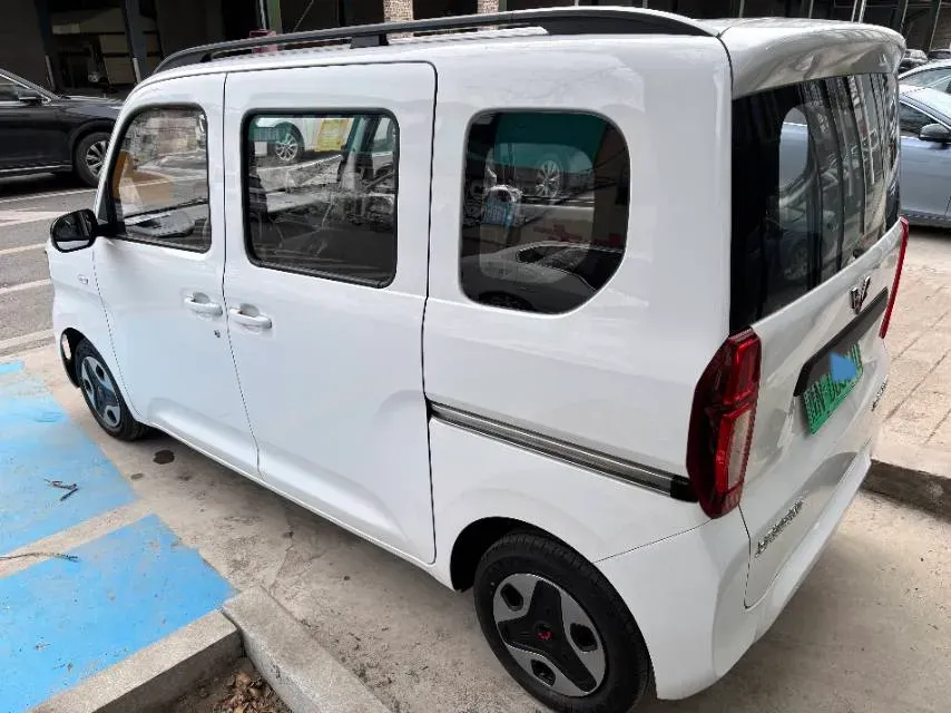 2025 WuLing ZhiGuang BEV,autocango,china used car exporter,china ev exporter,chinese used car exporter,chinese used ev exporter