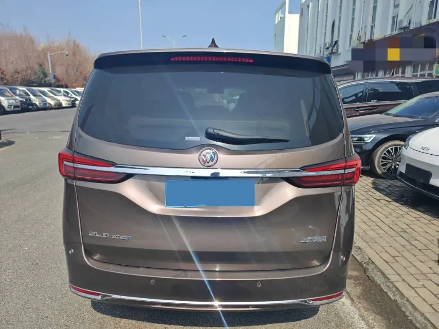 2022 Buick GL8 2.0T 237HP L4 9AT,autocango,china used car exporter,china ev exporter,chinese used car exporter,chinese used ev exporter