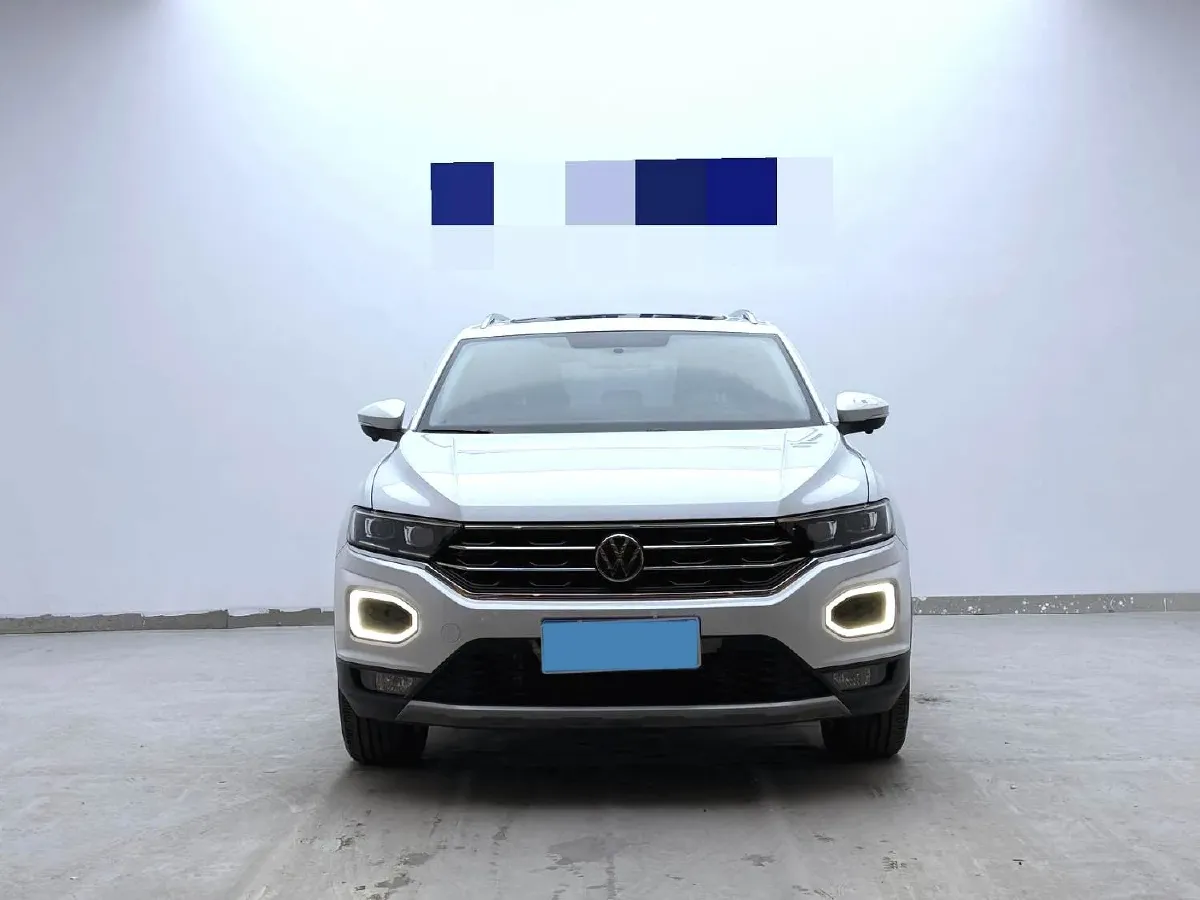2021 Volkswagen T-Roc 1.4T 150HP L4 7DCT,autocango,china used car exporter,china ev exporter,chinese used car exporter,chinese used ev exporter