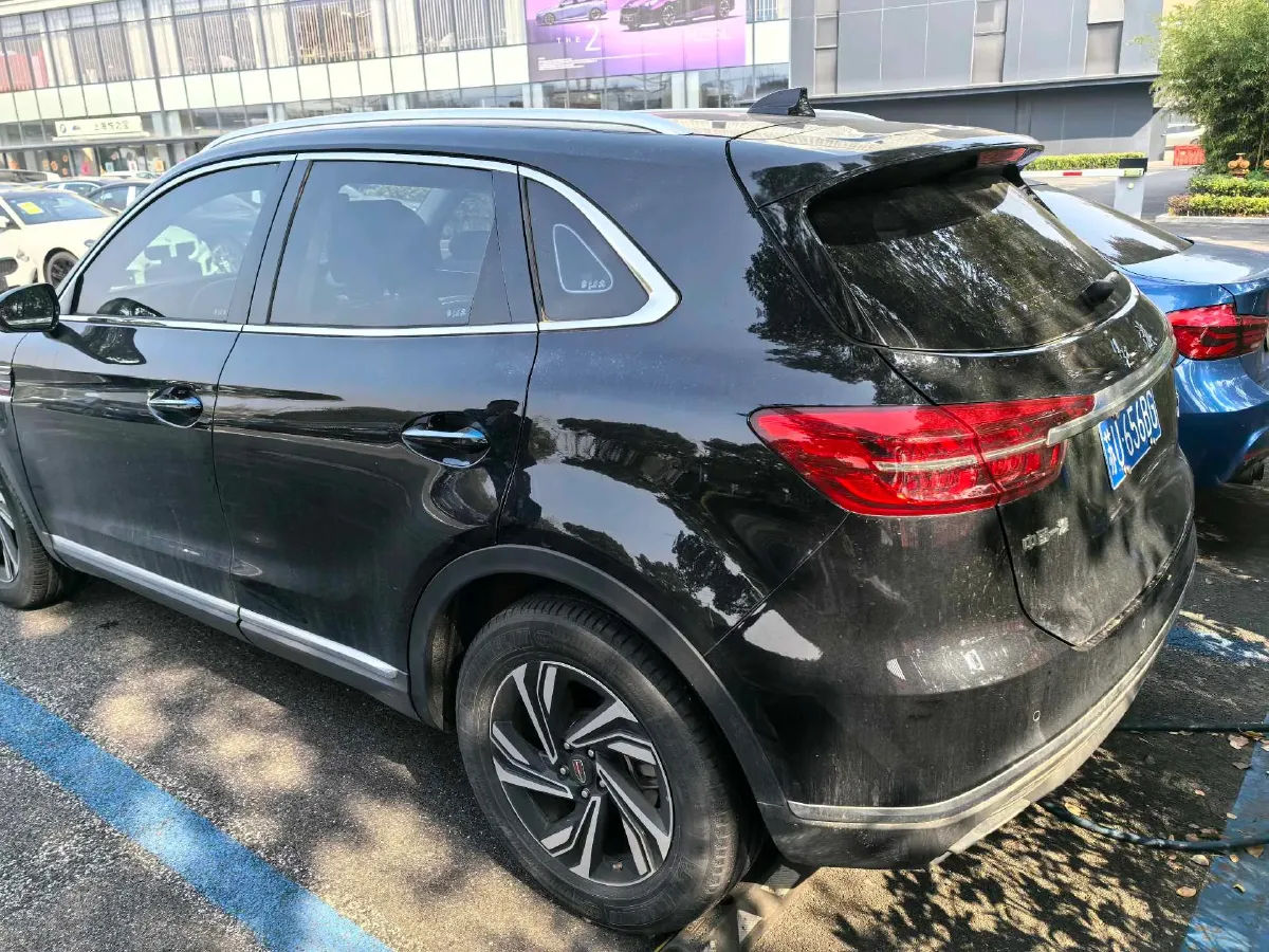 2022 HongQi HS5 2.0T 224HP L4 6AT,autocango,china used car exporter,china ev exporter,chinese used car exporter,chinese used ev exporter