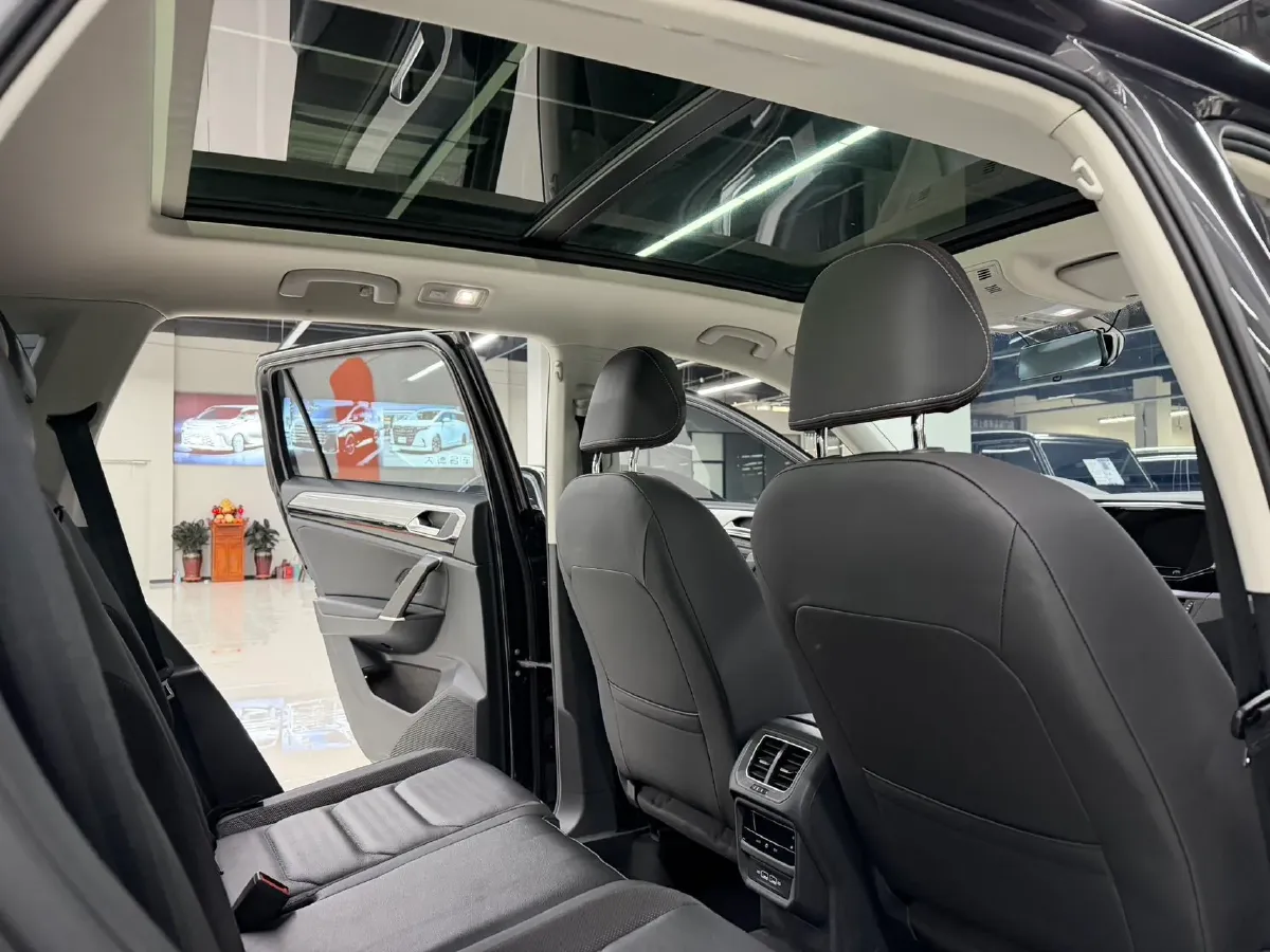 2020 Volkswagen Tayron 1.4T 150HP L4 7DCT,autocango,china used car exporter,china ev exporter,chinese used car exporter,chinese used ev exporter