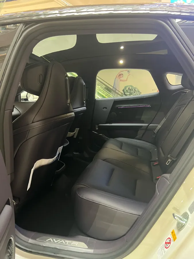 2025 Avatr 06 BEV,autocango,china used car exporter,china ev exporter,chinese used car exporter,chinese used ev exporter