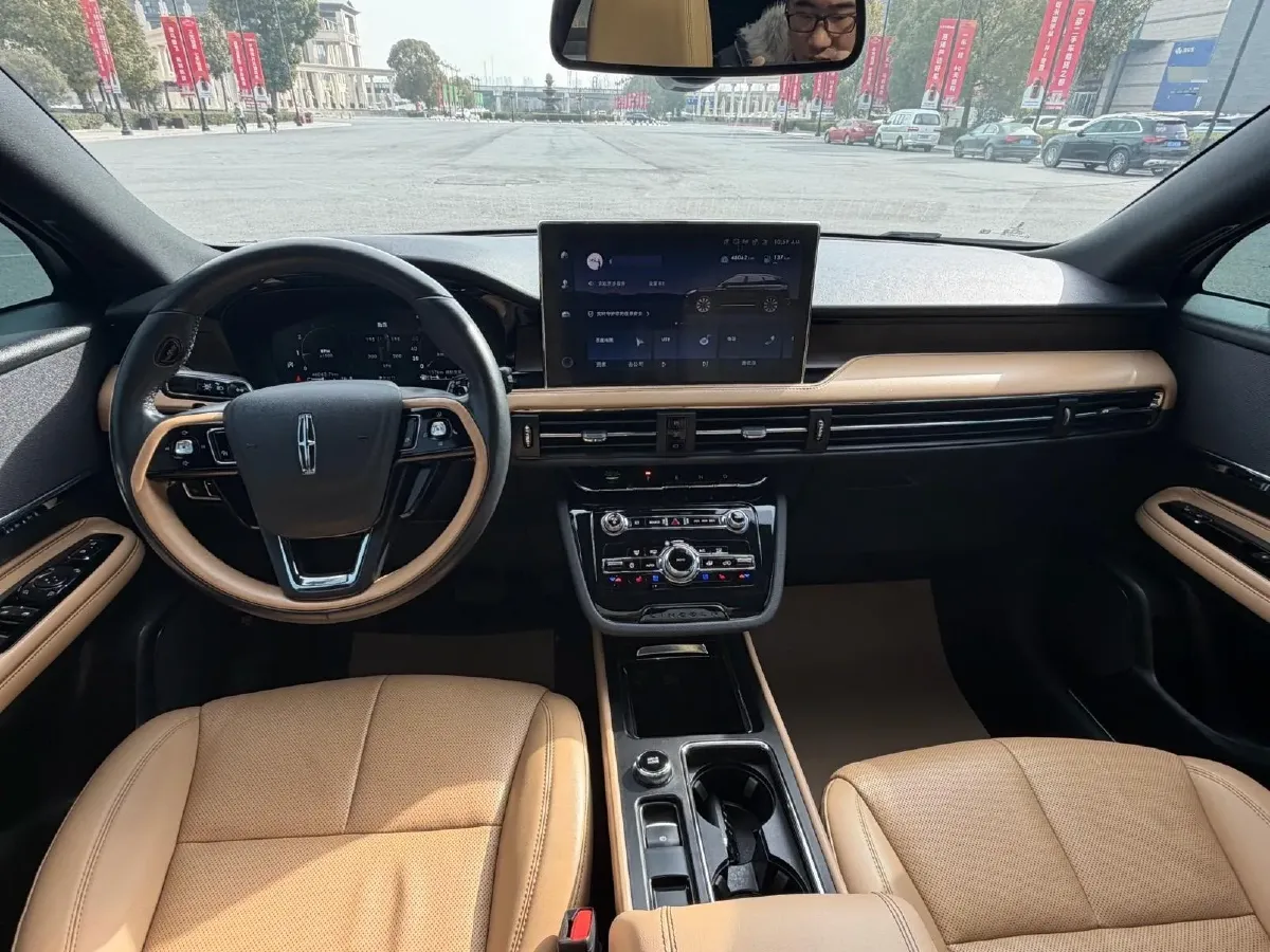 2022 Lincoln Corsair 2.0T 245HP L4 8AT,autocango,china used car exporter,china ev exporter,chinese used car exporter,chinese used ev exporter