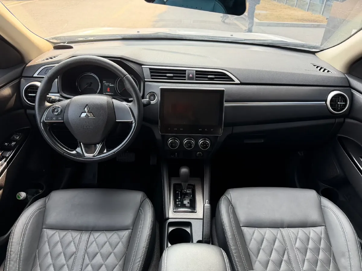 2020 Mitsubishi ASX 2.0L 166HP L4 CVT,autocango,china used car exporter,china ev exporter,chinese used car exporter,chinese used ev exporter