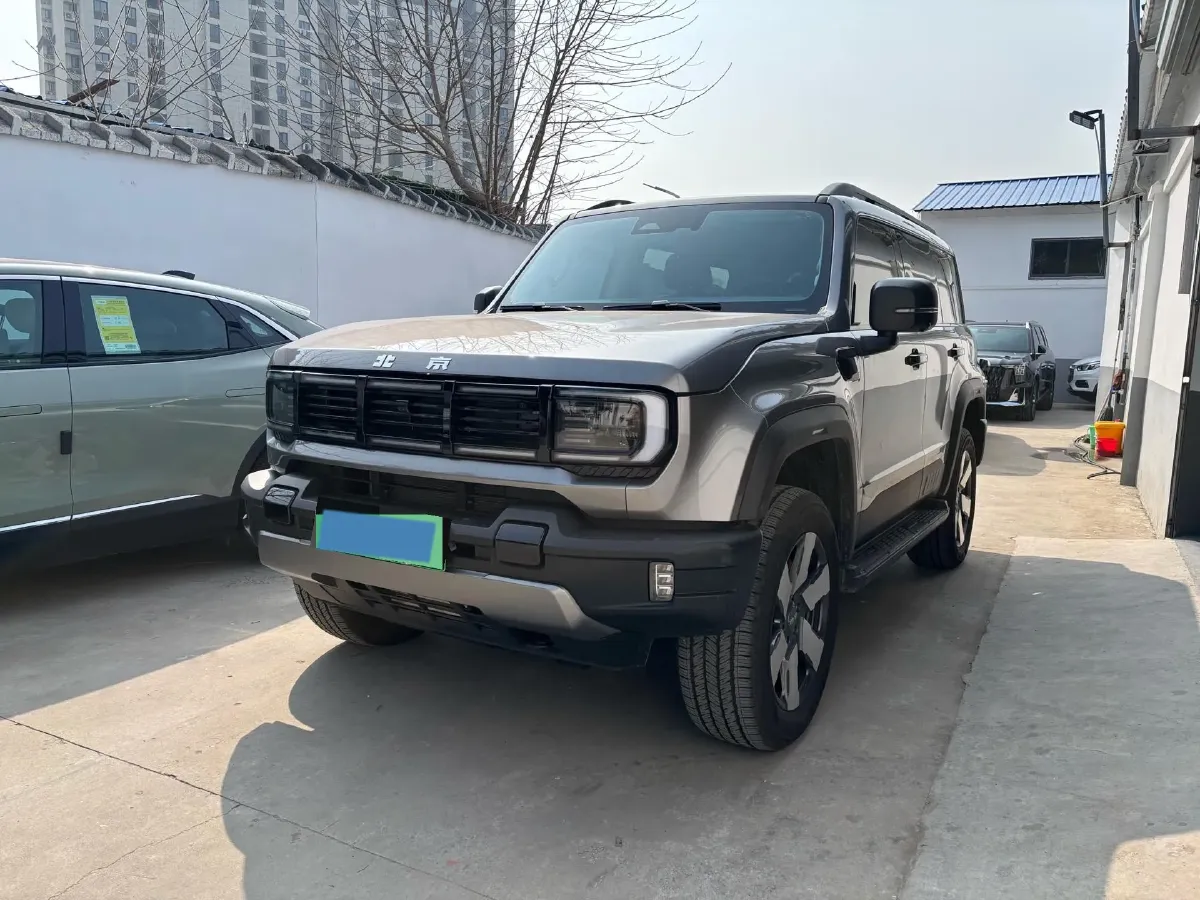 2025 Beijing BJ40 REEV REEV 188HP REEV 40.3KWH,autocango,china used car exporter,china ev exporter,chinese used car exporter,chinese used ev exporter