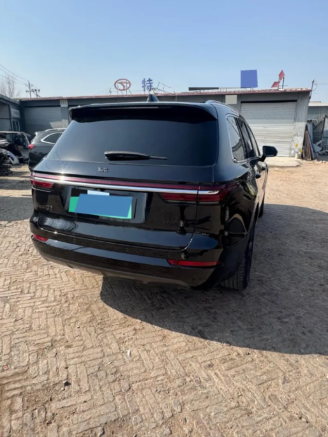 2021 Li ONE Range Extended 131HP REEV 40.5KWH,autocango,china used car exporter,china ev exporter,chinese used car exporter,chinese used ev exporter