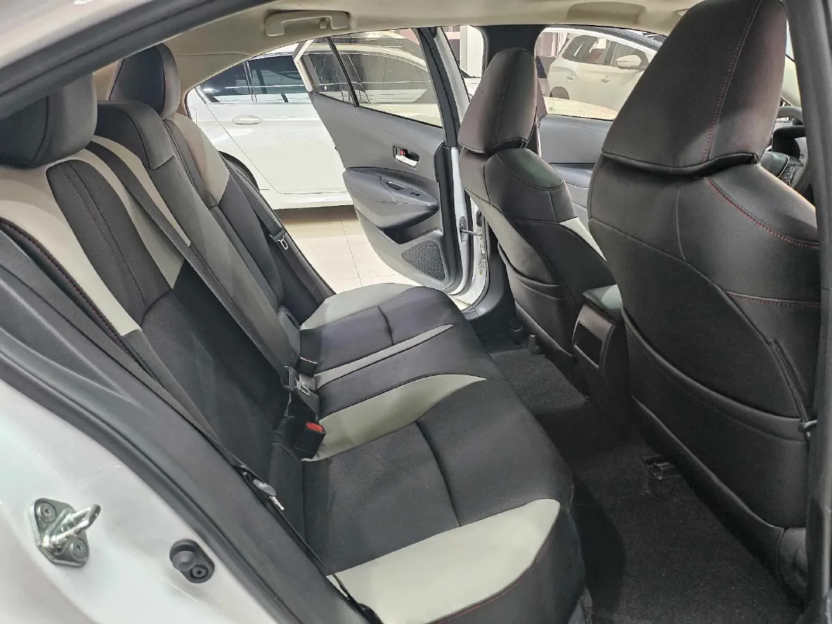 2021 Toyota Corolla 1.2T 116HP L4 CVT,autocango,china used car exporter,china ev exporter,chinese used car exporter,chinese used ev exporter