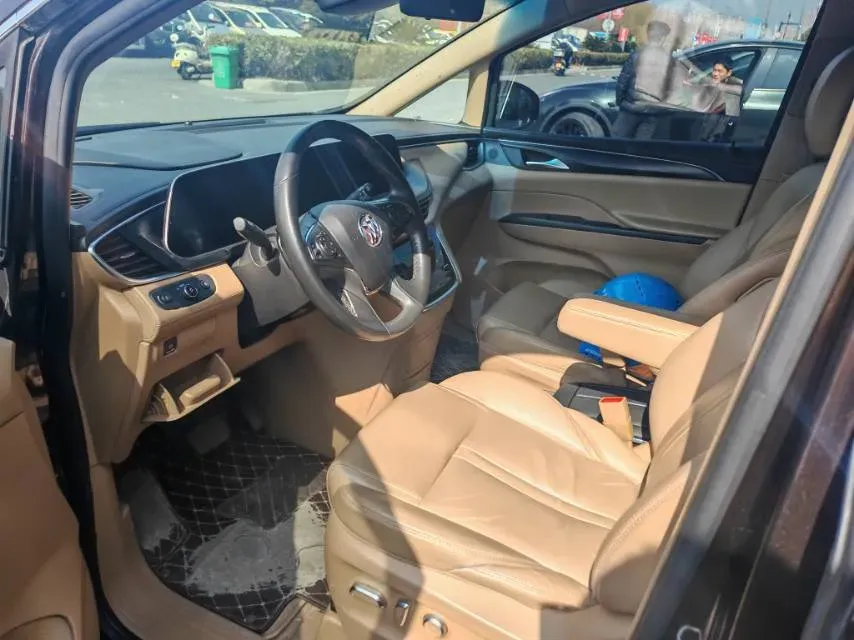 2021 Buick GL8 2.0T 237HP L4 9AT,autocango,china used car exporter,china ev exporter,chinese used car exporter,chinese used ev exporter