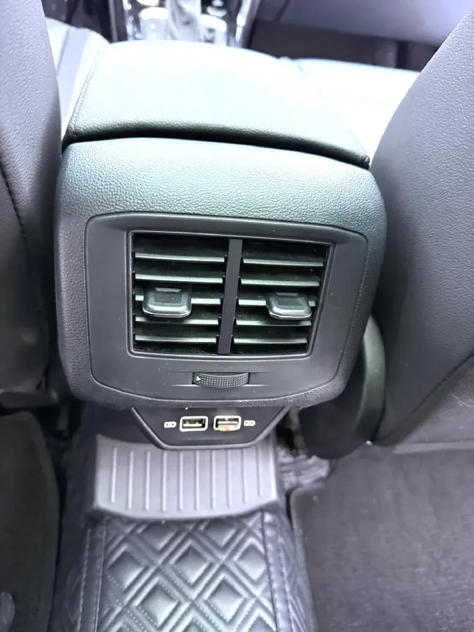 2021 Volkswagen T-Roc 1.4T 150HP L4 7DCT,autocango,china used car exporter,china ev exporter,chinese used car exporter,chinese used ev exporter