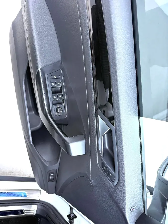 2021 Volkswagen T-Roc 1.4T 150HP L4 7DCT,autocango,china used car exporter,china ev exporter,chinese used car exporter,chinese used ev exporter