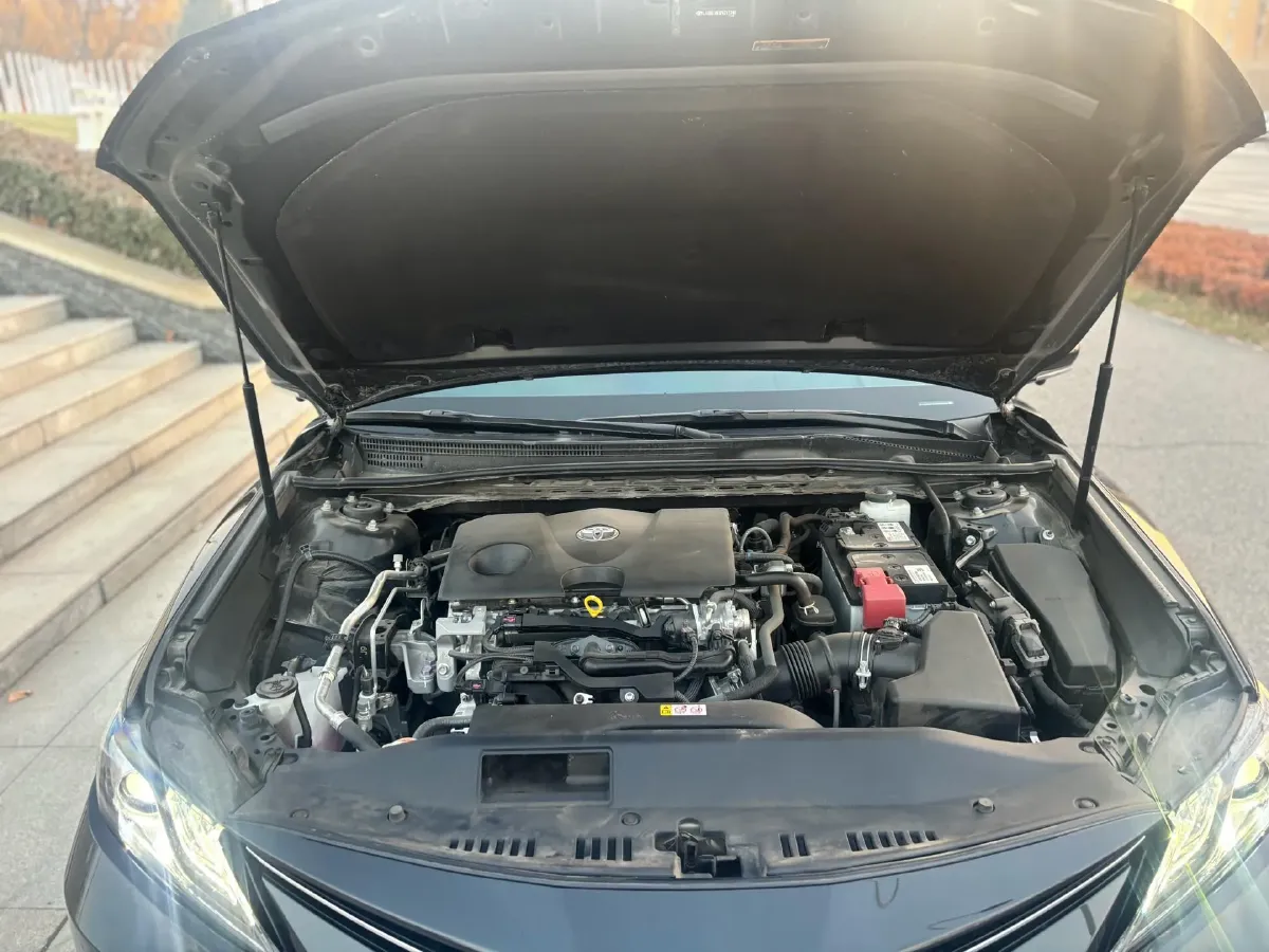 2023 Toyota Camry 2.0L 177HP L4 CVT,autocango,china used car exporter,china ev exporter,chinese used car exporter,chinese used ev exporter