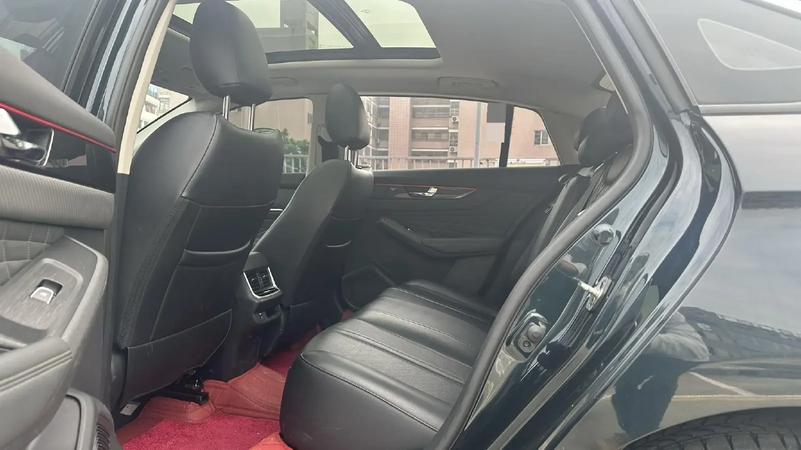 2021 DongFeng Aeolus YiXuan MAX 1.5T 190HP L4 7DCT,autocango,china used car exporter,china ev exporter,chinese used car exporter,chinese used ev exporter