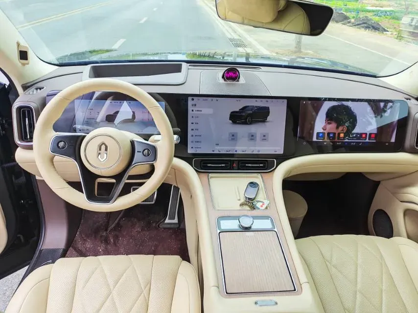 2024 AITO AITO M9 1.5T 152HP L4 REEV 42KWH,autocango,china used car exporter,china ev exporter,chinese used car exporter,chinese used ev exporter