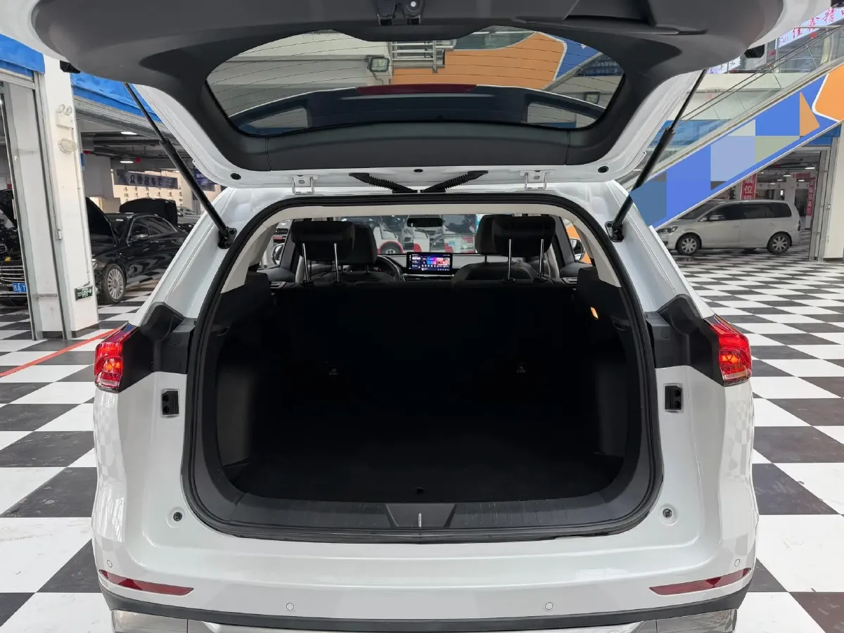 2021 Haval H6 1.5T 150HP L4 7DCT,autocango,china used car exporter,china ev exporter,chinese used car exporter,chinese used ev exporter