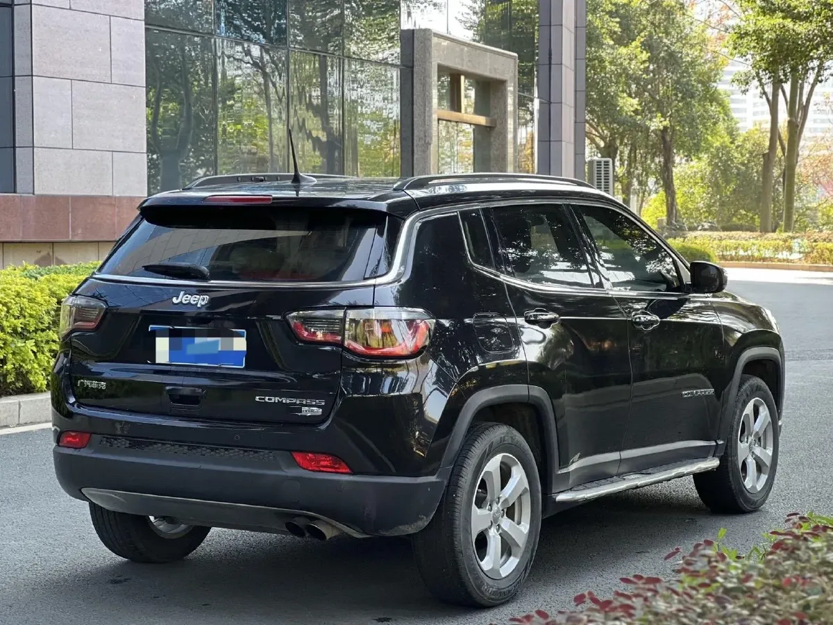 2017 Jeep Compass 1.4T 165HP L4 7DCT,autocango,china used car exporter,china ev exporter,chinese used car exporter,chinese used ev exporter