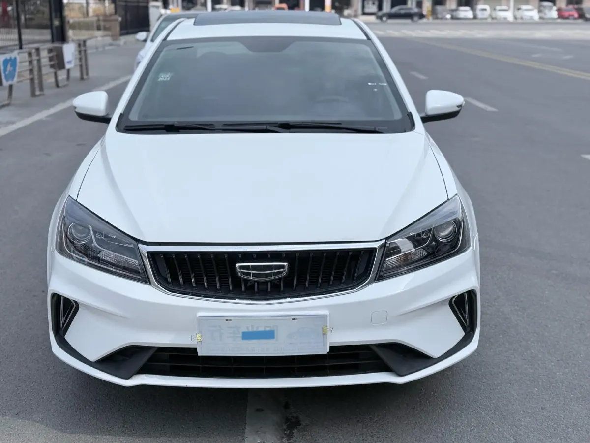 2021 BaoJun 530 1.5T 147HP L4 CVT,autocango,china used car exporter,china ev exporter,chinese used car exporter,chinese used ev exporter